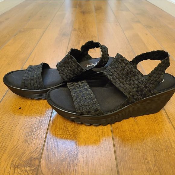 Sketches sandal/platform size 8/8.5 - Picture 13 of 14